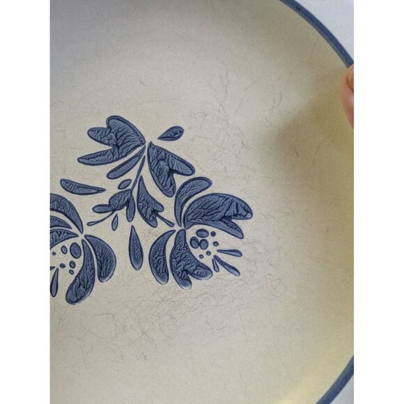 Pfaltzgraff Yorktowne Set of 2 Dinner 10" Plates Stoneware USA Blue - Picture 8 of 8